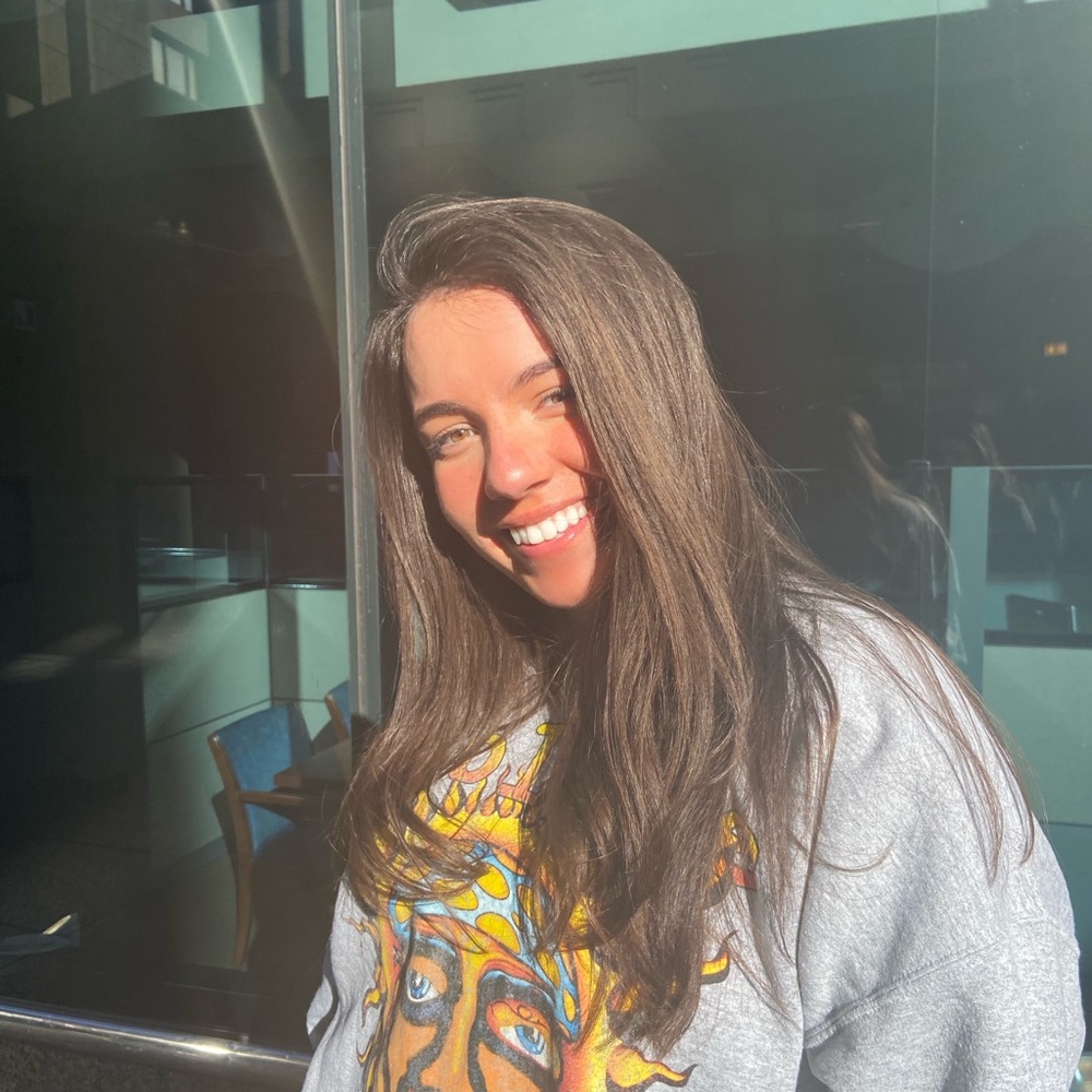 Meet your Posher, Elizabeth